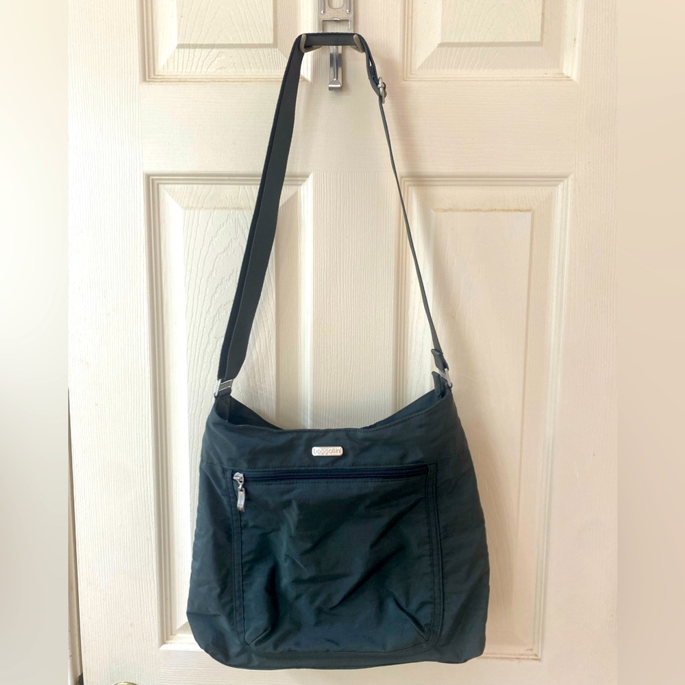 Baggallini purse